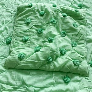 Pottery Barn Kids Bedding Pb Teen Crinkle Puff Quilt Pom Queen